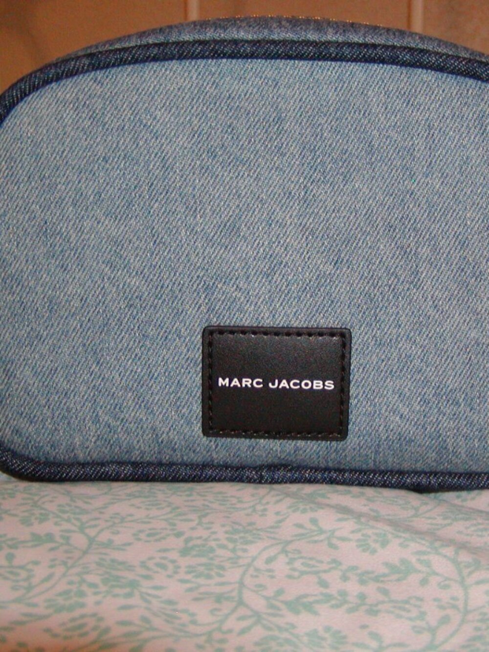 Marc Jacobs denim purse. - Picture 2 of 9